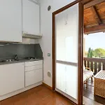 Host4u - Garda Golf With Pool And Private Parking