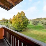 Apartmán Host4u - Garda Golf With Pool And Private Parking