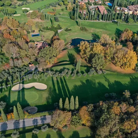 Host4u - Garda Golf With Pool And Private Parking Apartmán *